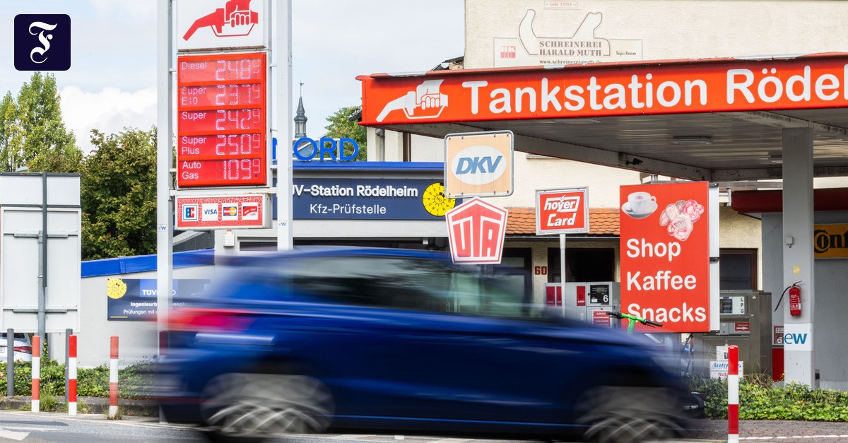Ölpreisanstieg: Benzin für mehr als drei Euro