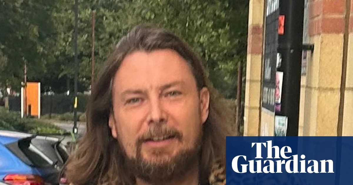 Sainsbury’s store pauses AI scanning after false shoplifting accusation