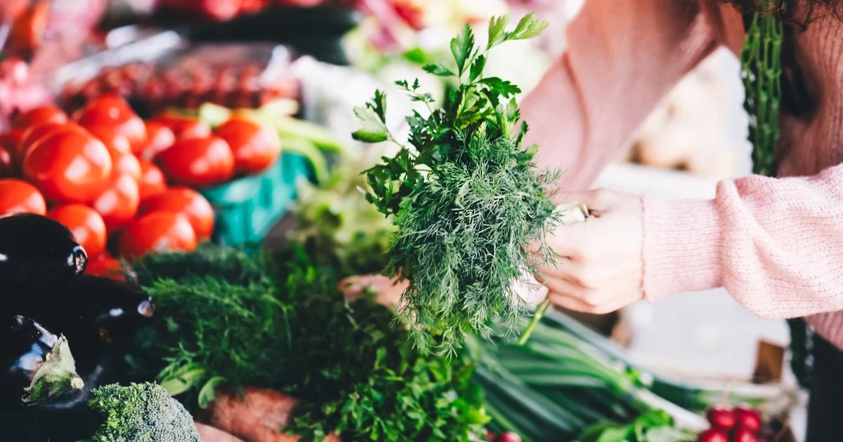 Skip the lettuce, cook your other greens and more advice on avoiding cyclosporiasis