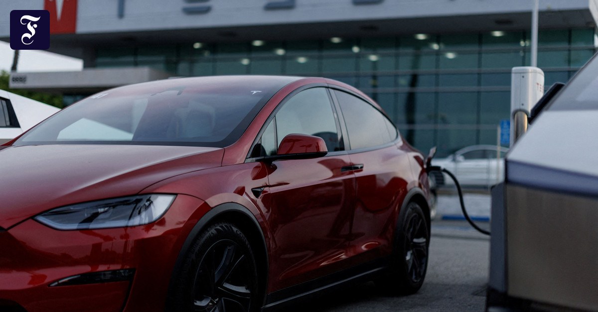 Autohersteller: Musk orientiert sich neu – aber Tesla macht weniger Gewinn