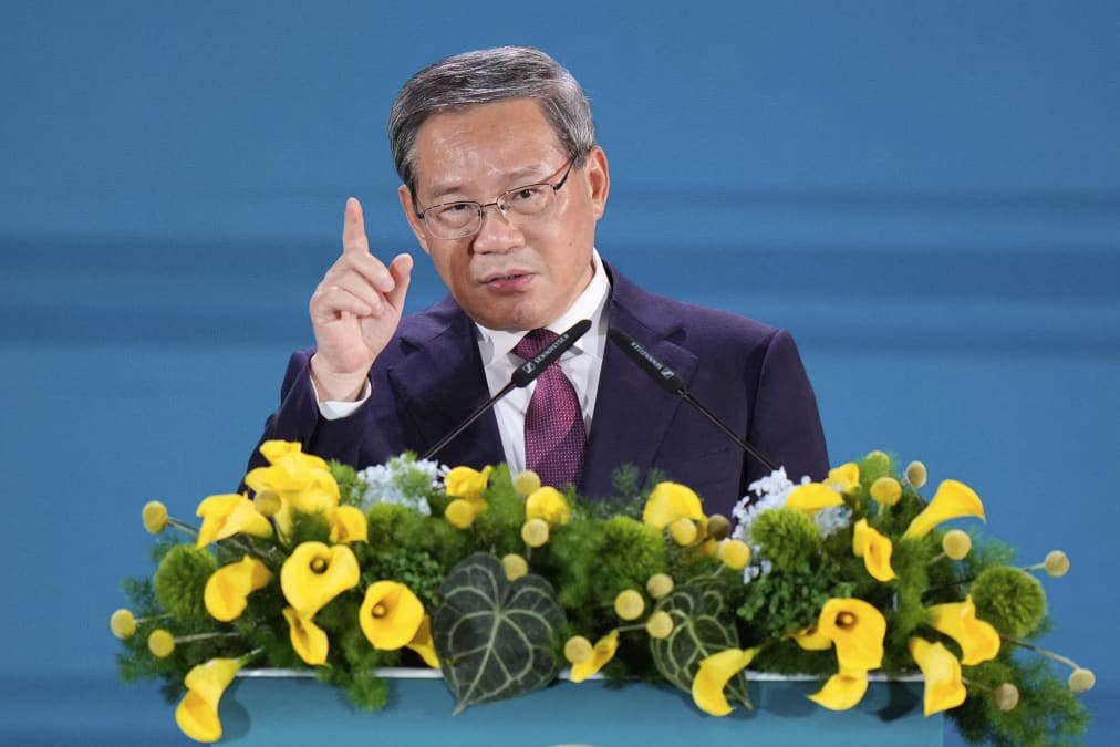 China’s premier urges ’objective’ understanding of the economy