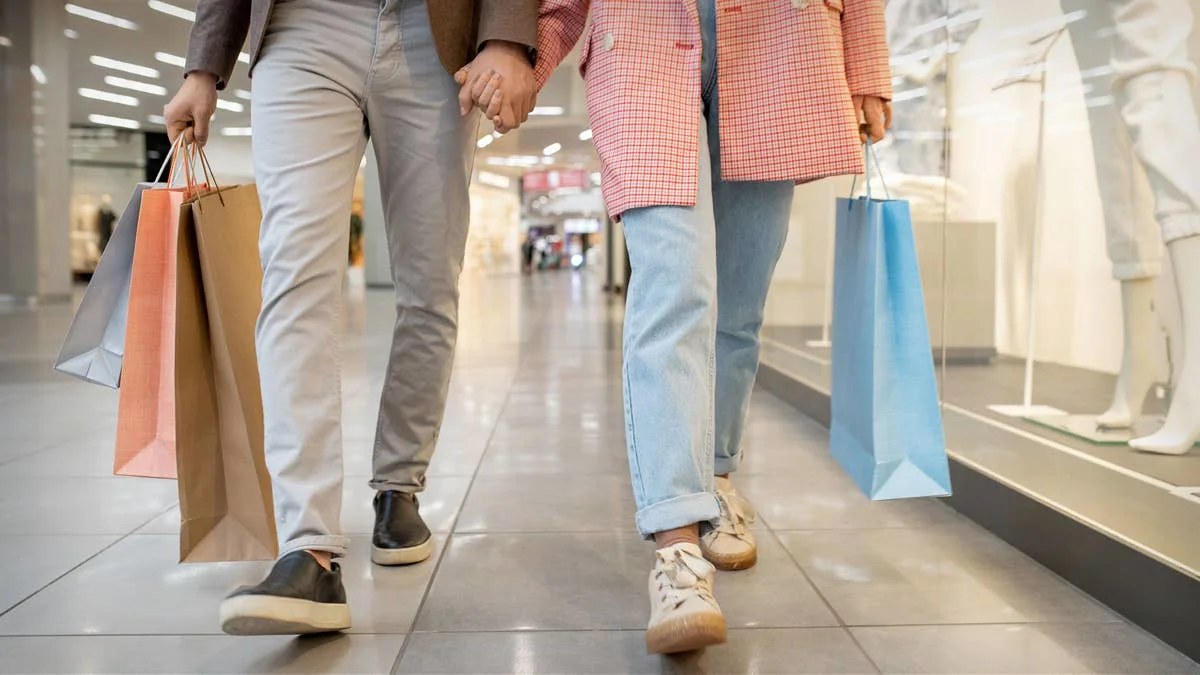 79-year-old fashion retailer closed 136 stores, killed one of its brands