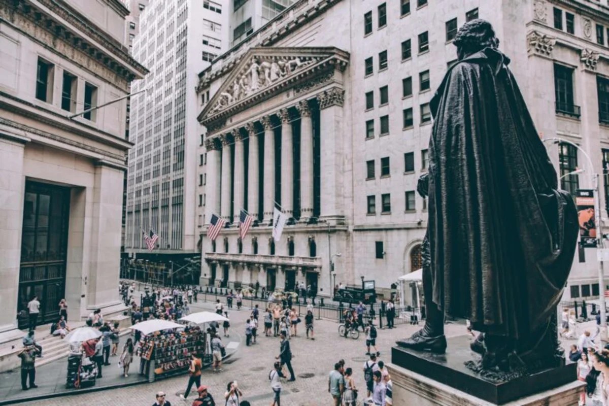 Heartflow (HTFL) Rockets 46%: What Analysts Say and Where Hedge Funds Stand